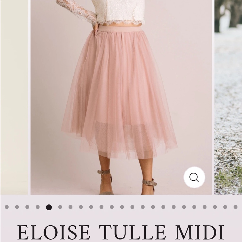 Dusty rose midi length tulle skirt
